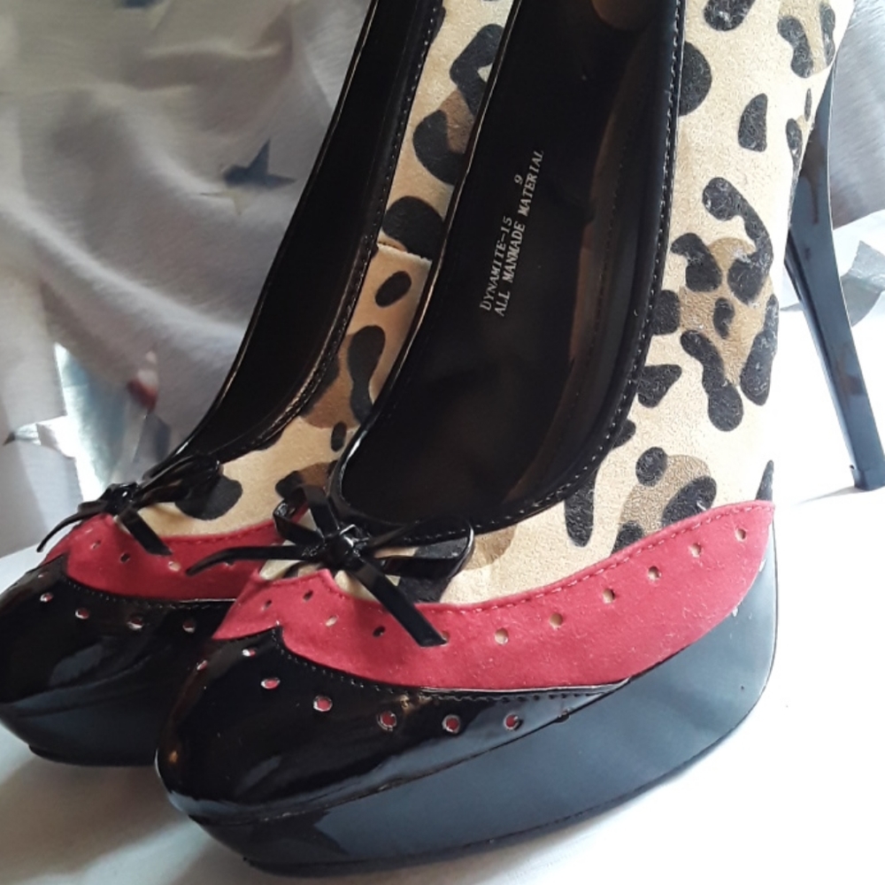 ❤SEXY Leopard Print Heels sz 9❤